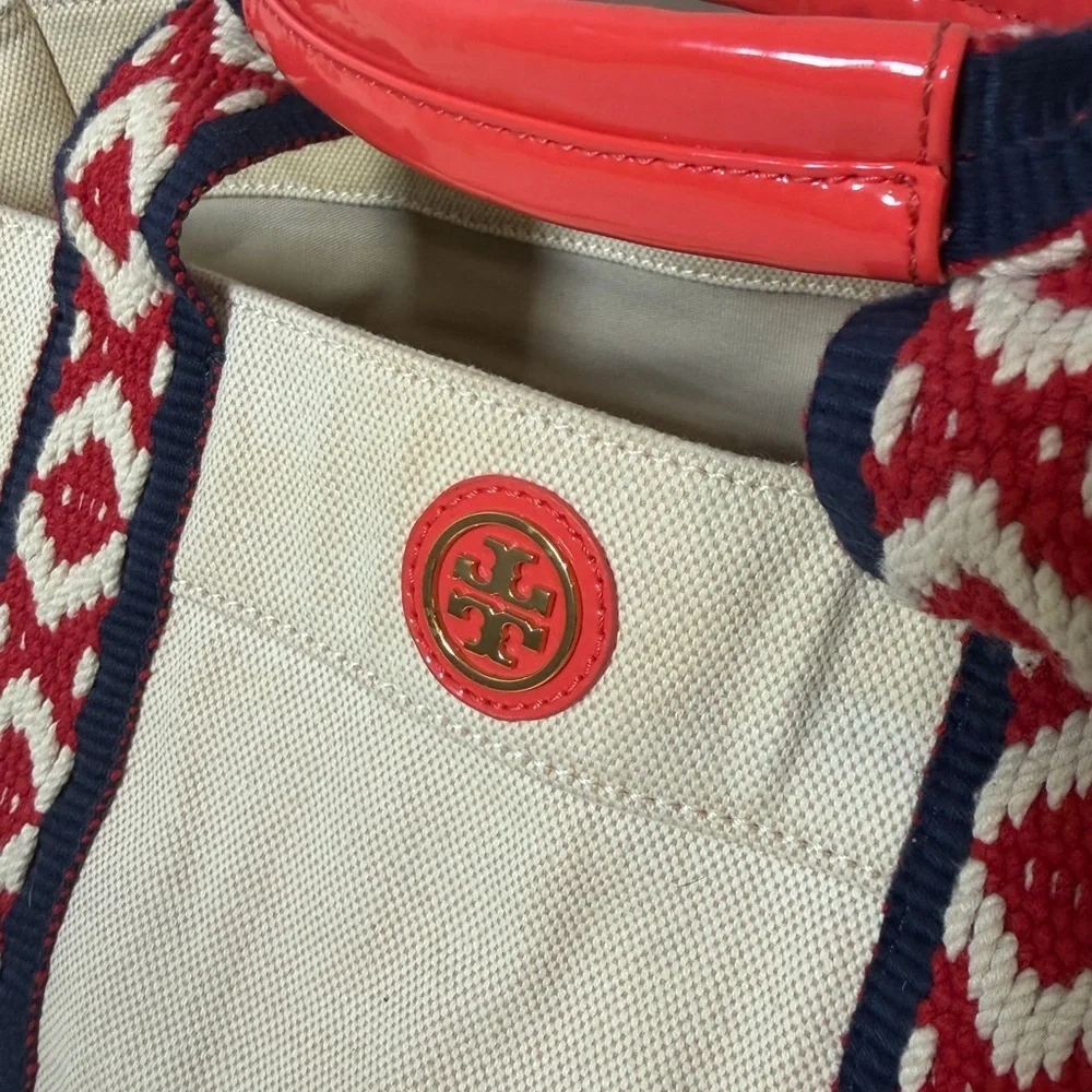 Tory Burch elegant tory